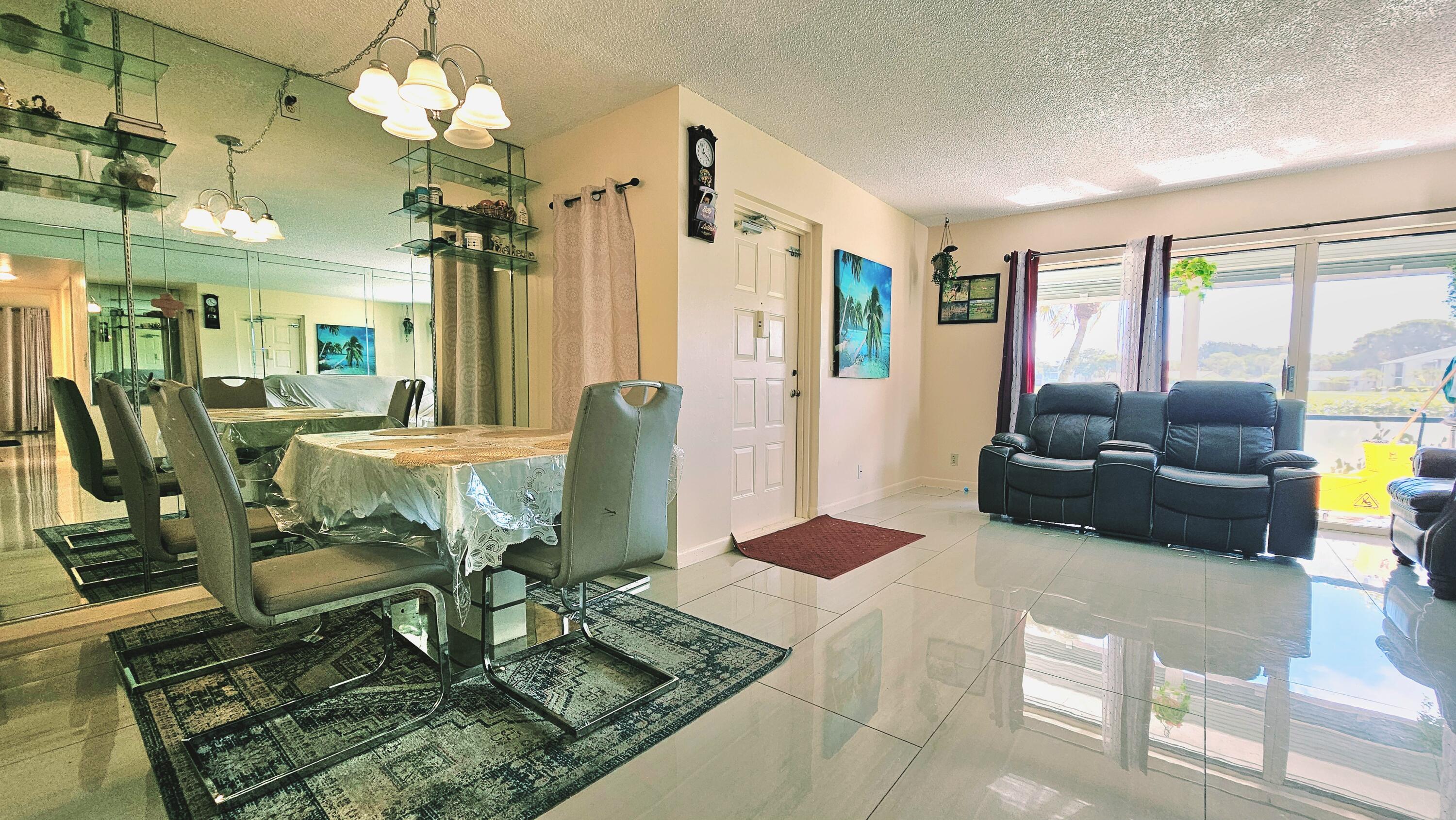 1004 Green Pine Boulevard # G1 — Photo 3