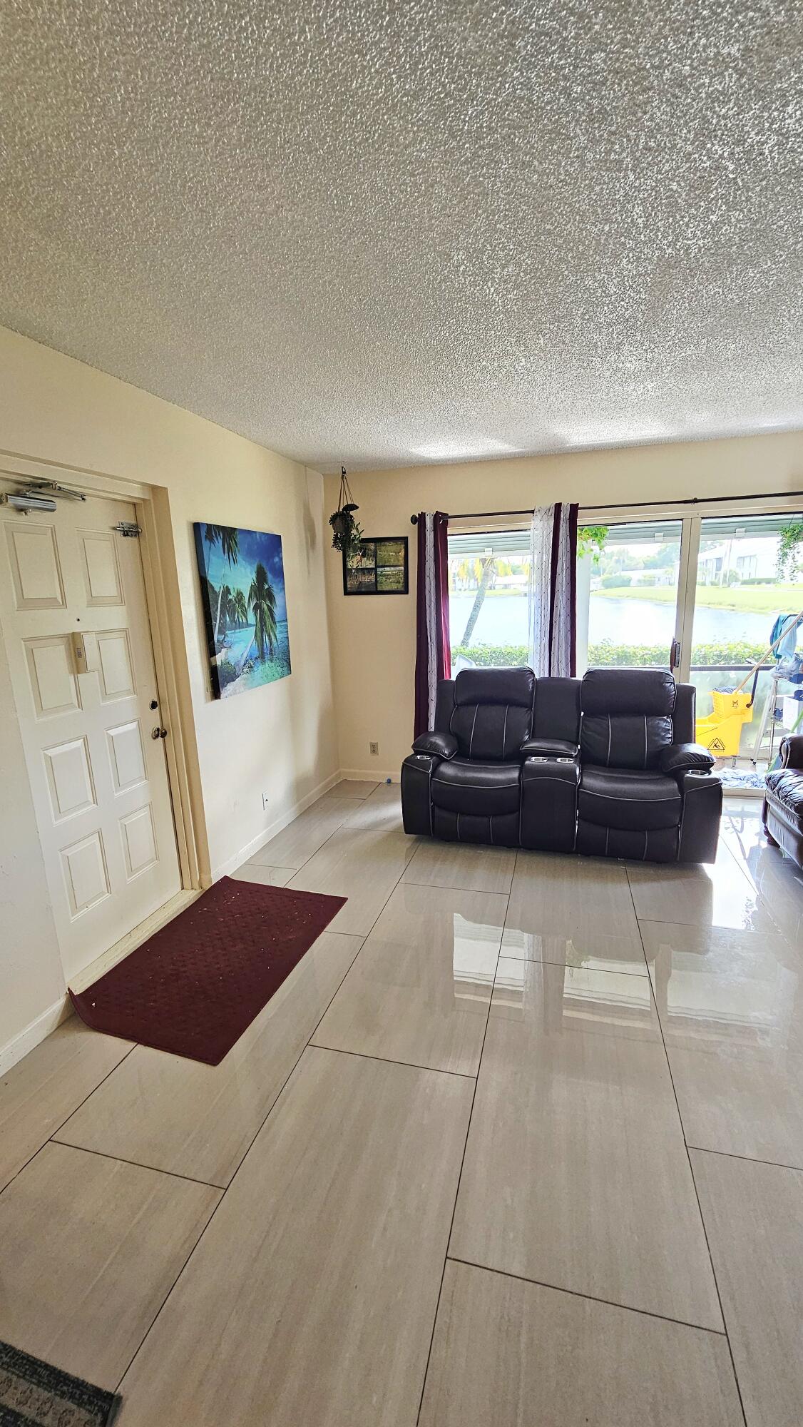 1004 Green Pine Boulevard # G1 — Photo 4
