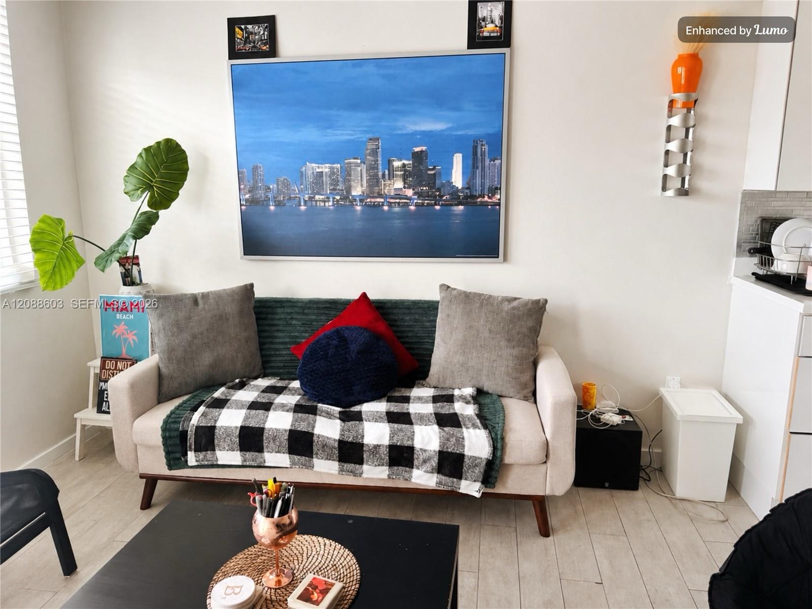 1601 Meridian Ave # 208 — Photo 3