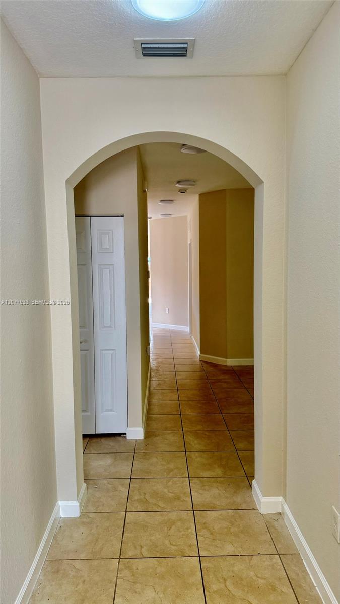 2364 NE 4th St # 2364 — Photo 4