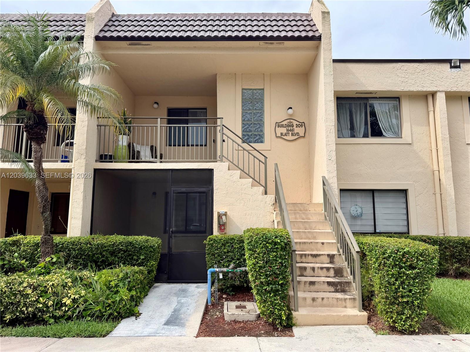 16461 Blatt Blvd # 103, Weston FL 33326
