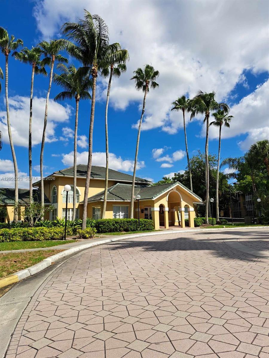 4015 W Mcnab Rd # D309, Pompano Beach FL 33069