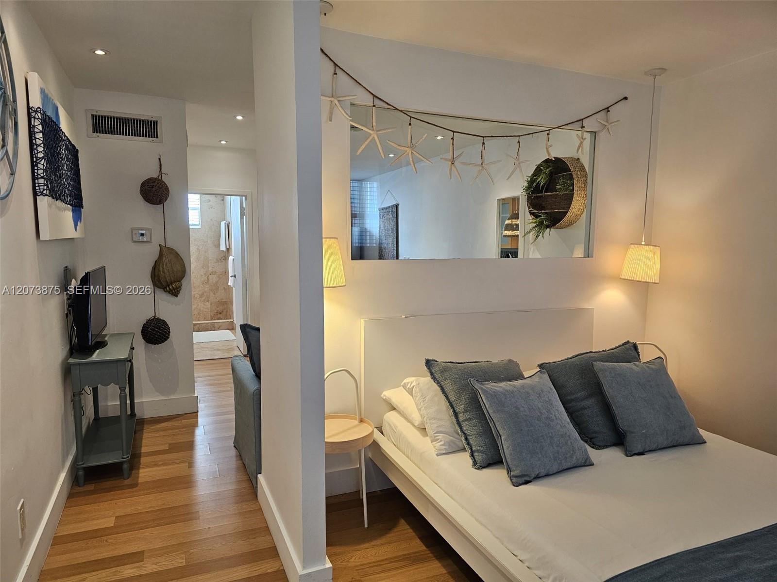 751 Collins Ave # 1 — Photo 5