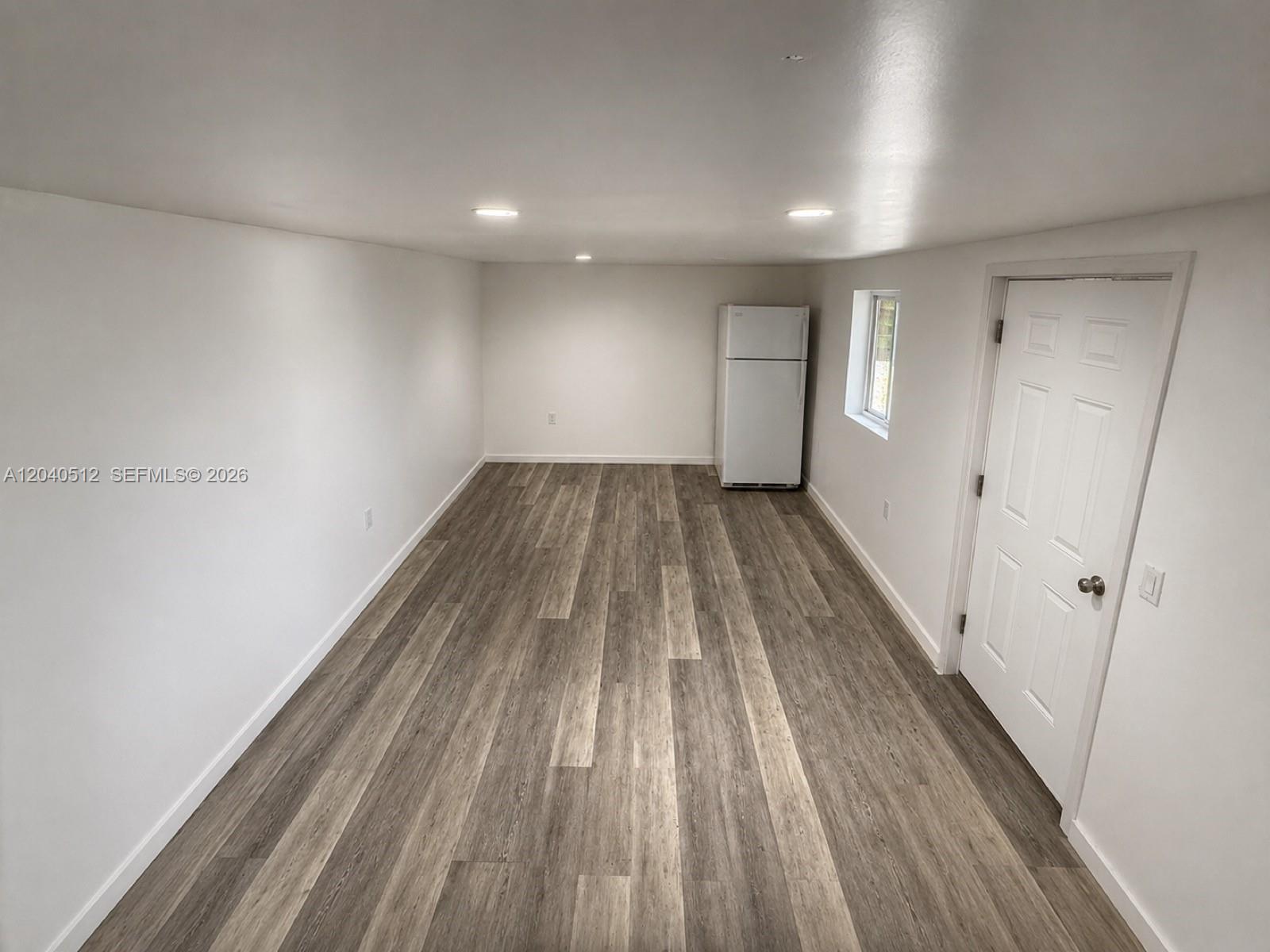 867 NW 109th St — Photo 3