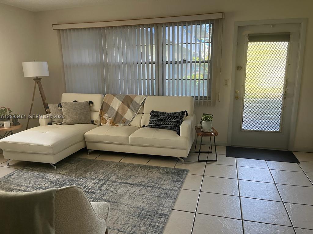 288 N Tilford  N # 288 — Photo 4