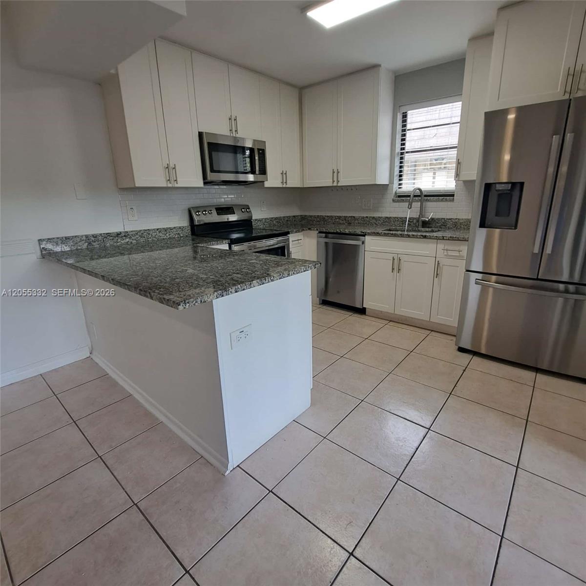 2501 NW 99th Ave # 2501 — Photo 2