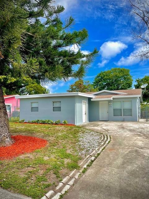 121 NW 7TH Court — Photo 3