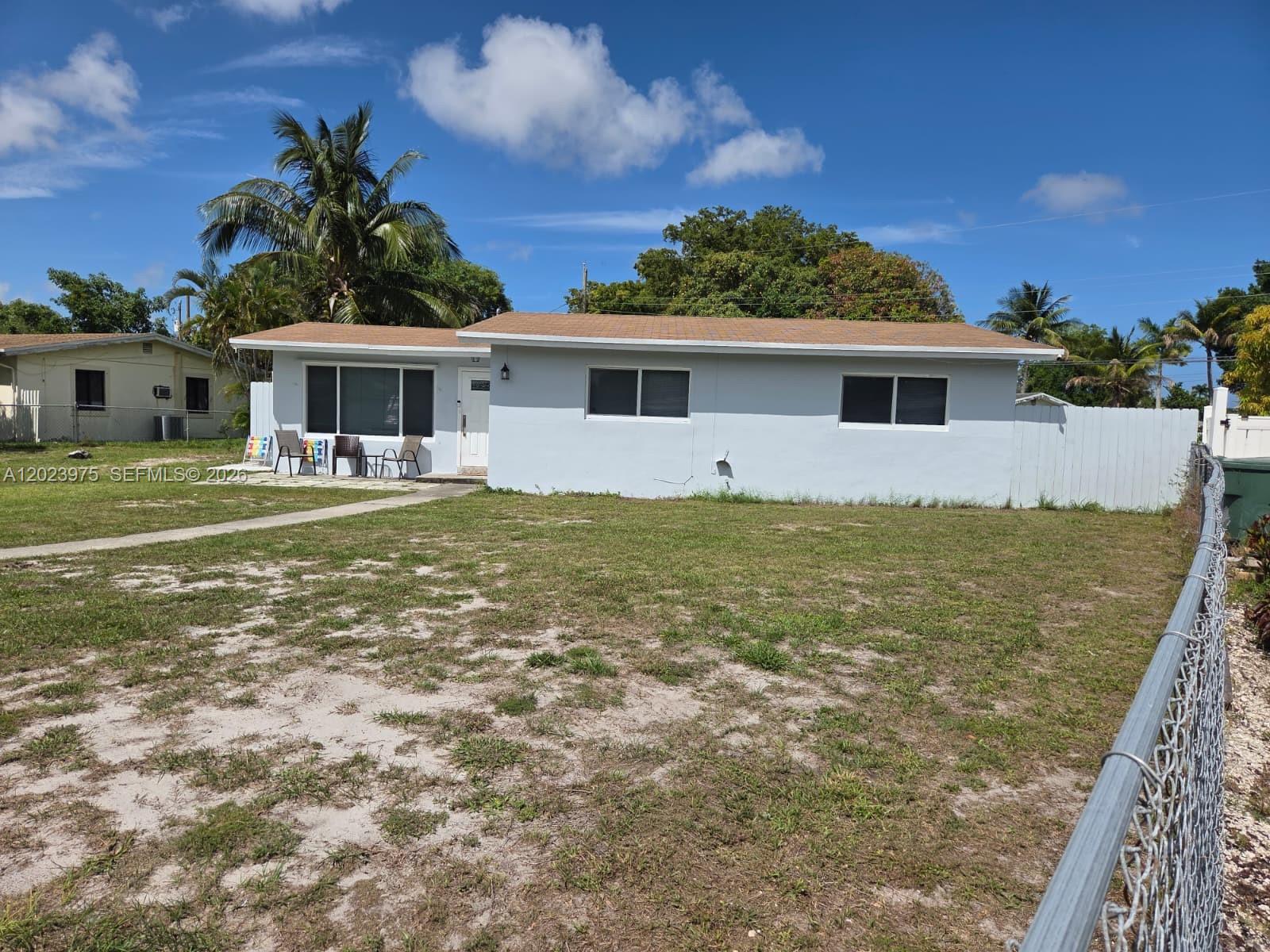 1524 NW 12th Ter, Fort Lauderdale FL 33311