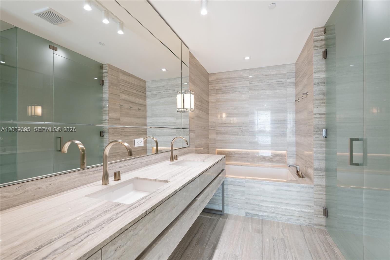 18975 Collins Ave # 1803 View 10