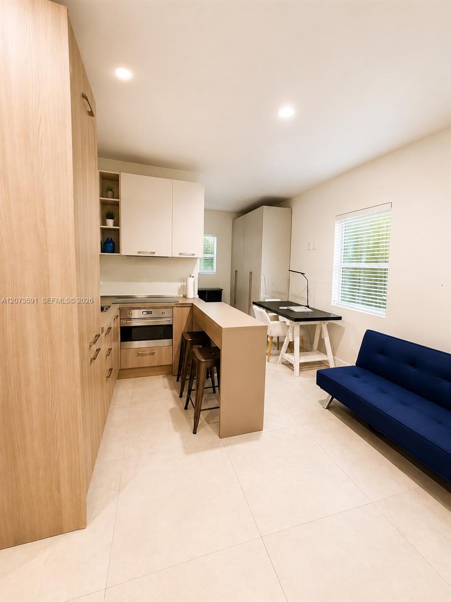 245 NE 33rd St # 107 — Photo 5