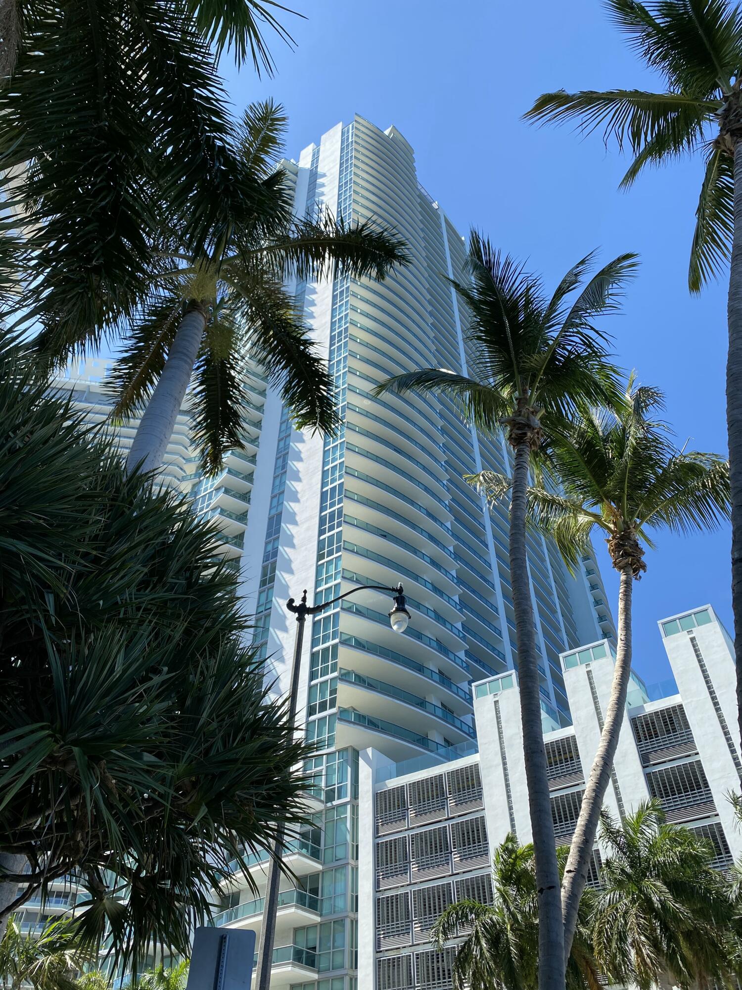 1331 BRICKELL BAY Drive # 4407, Miami FL 33131