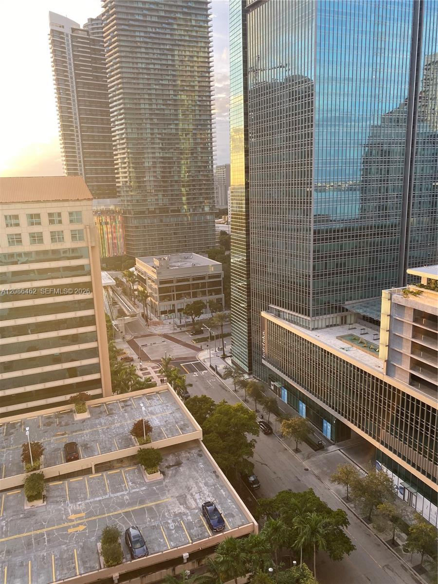 170 SE 14 Street # 2006, Miami FL 33135