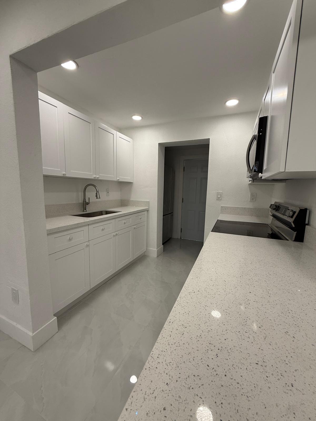 4400 SW 36TH Street — Photo 5