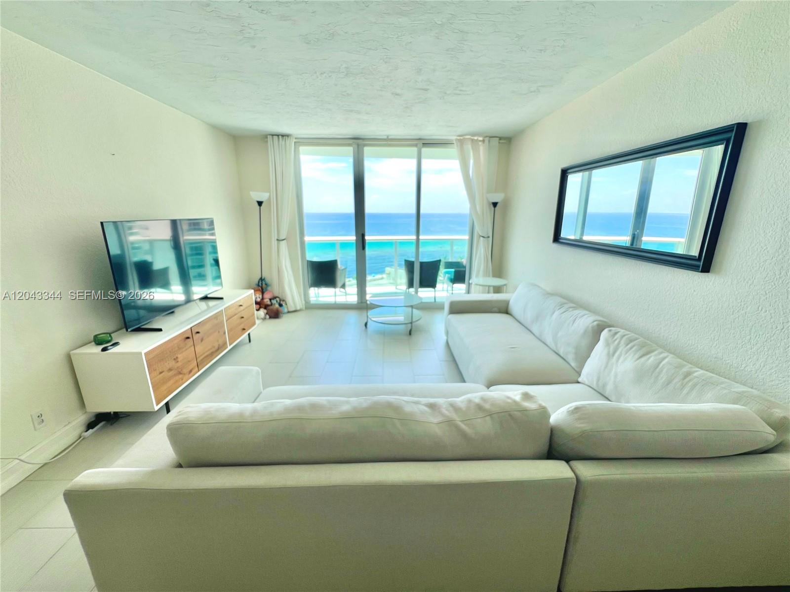 3801 S Ocean Dr # 11M, Hollywood FL 33019