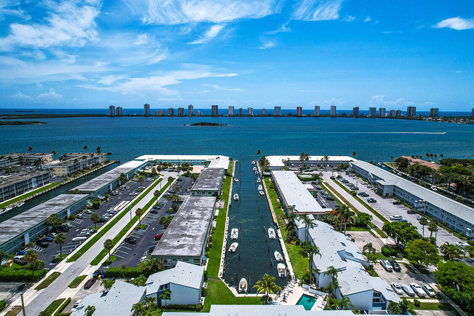 129 Lehane Terrace # 133, North Palm Beach FL 33408