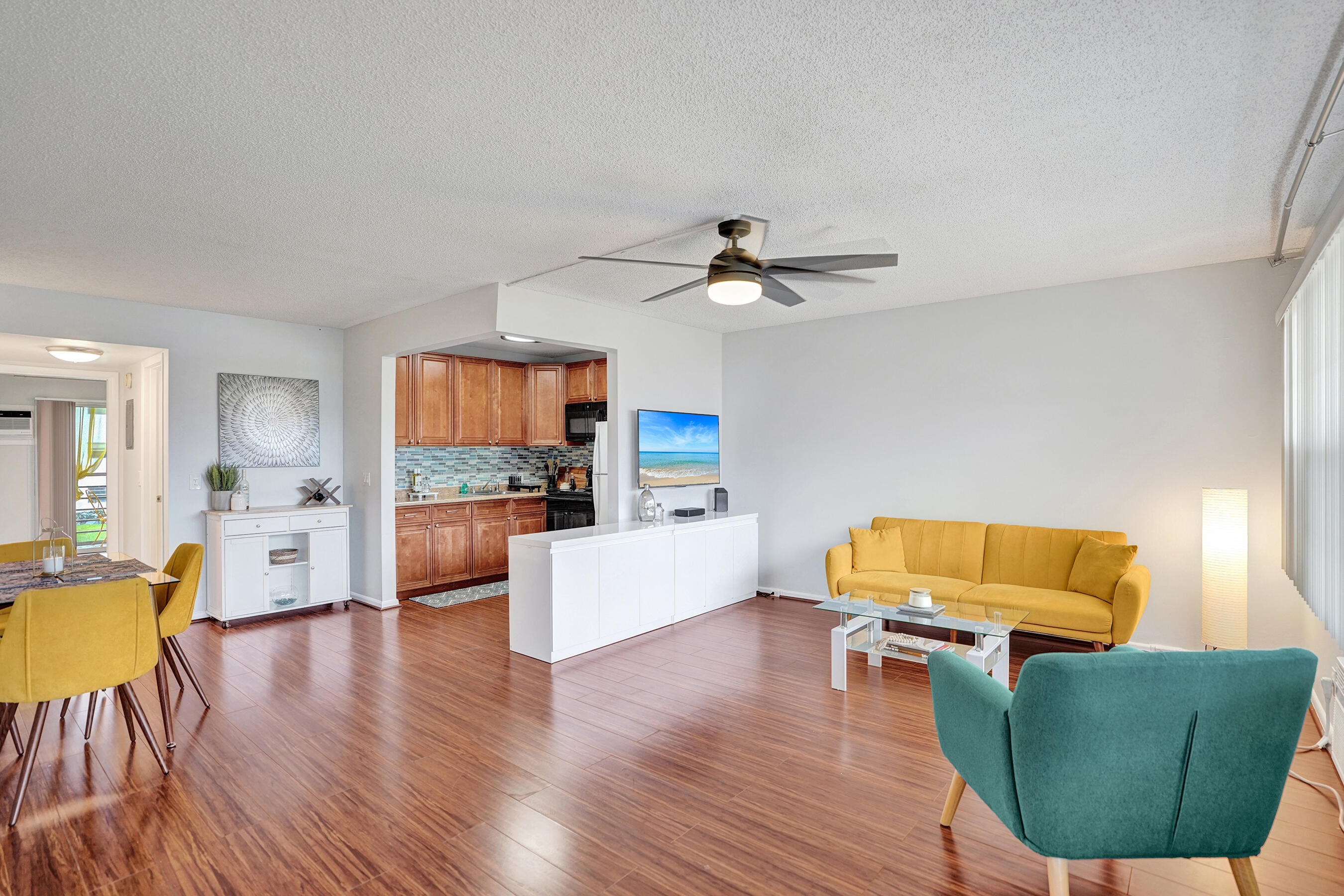 566 FANSHAW N, Boca Raton FL 33434