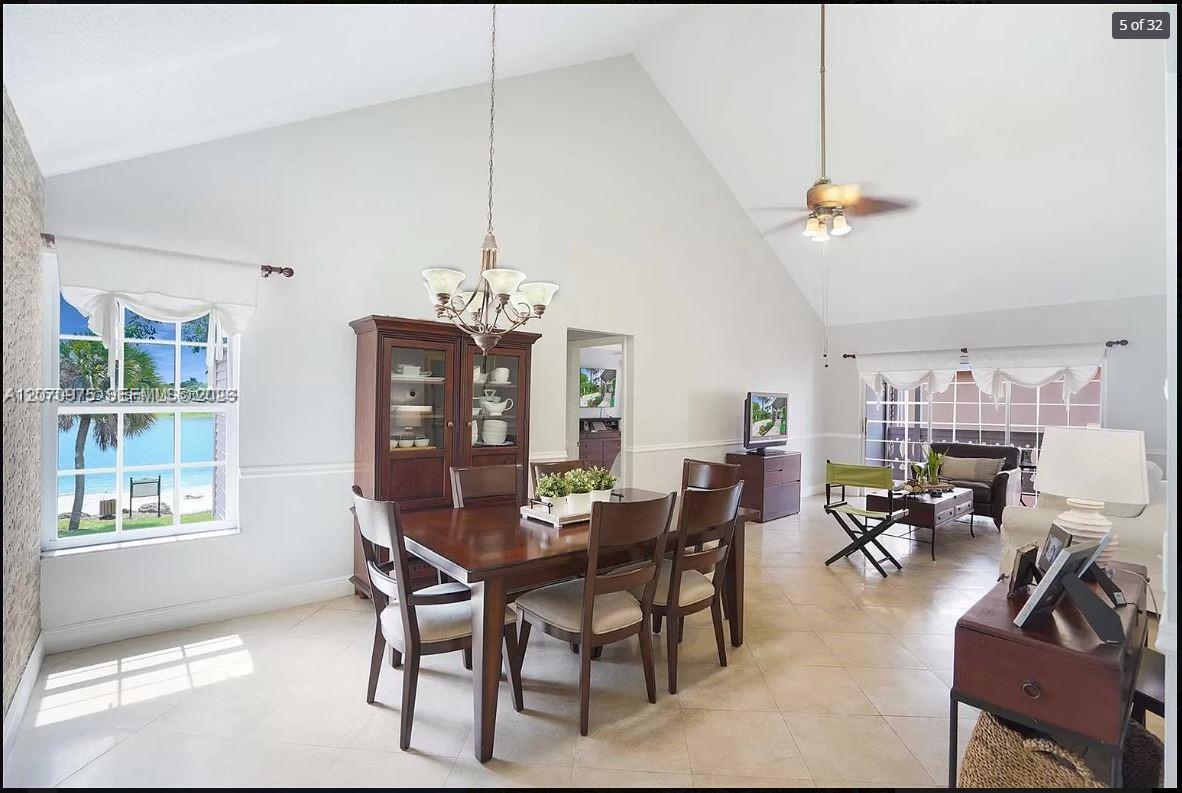 10521 Mahogany Key Cir # 207 — Photo 5