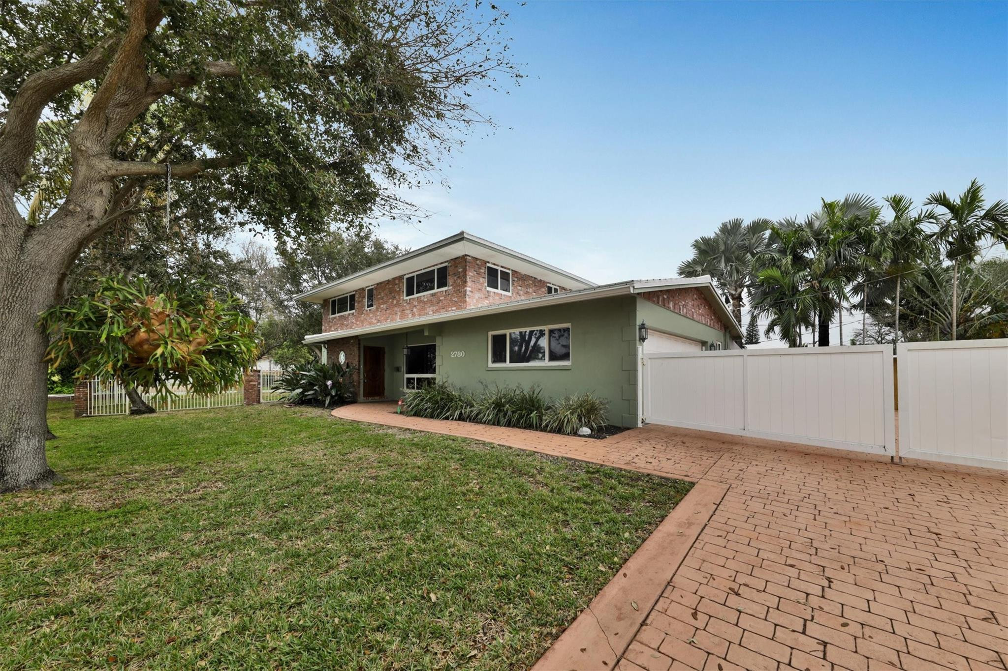 2780 SE 5th Court, Pompano Beach FL 33062
