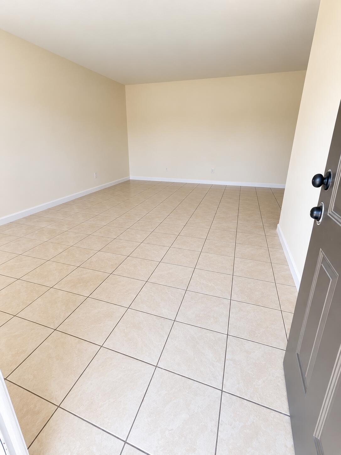 3121 NW 133RD Street # 4 — Photo 3