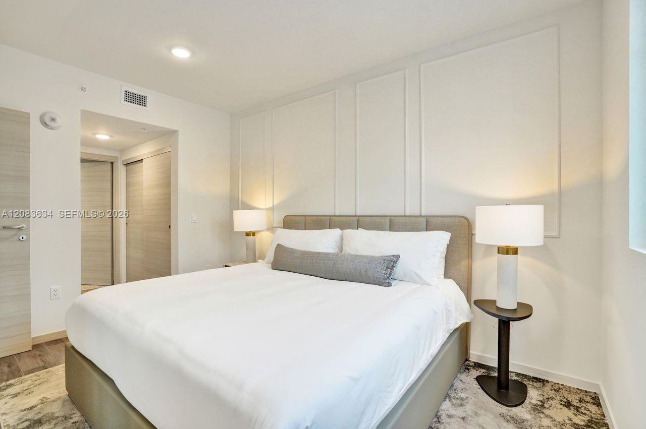 4220 LAGUNA ST # 403 — Photo 3