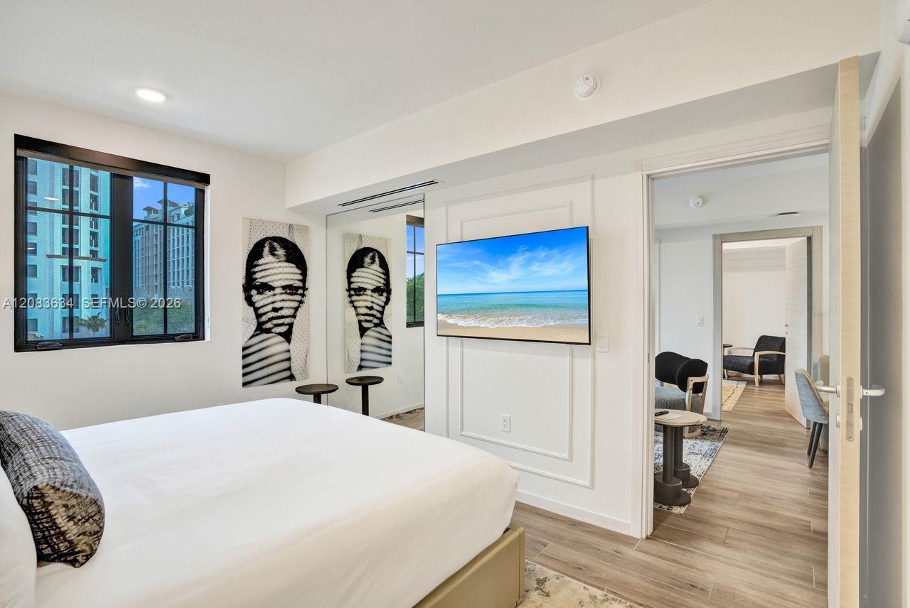 4220 LAGUNA ST # 403 — Photo 4
