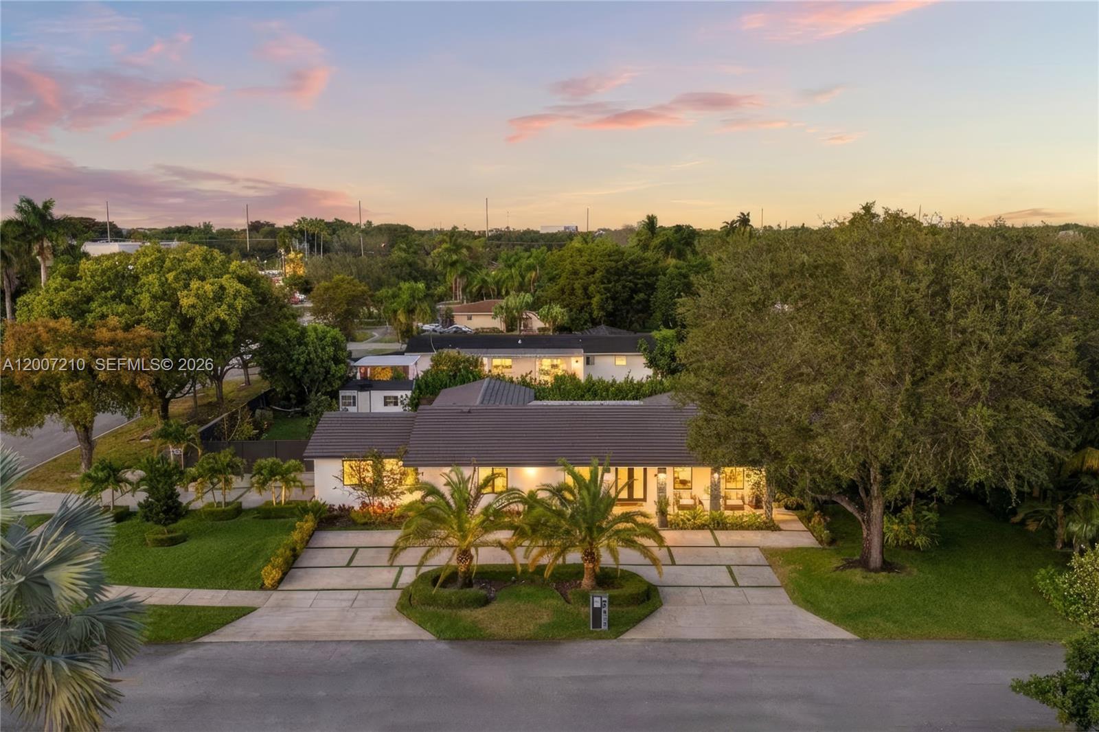 8625 SW 147th St, Palmetto Bay FL 33158