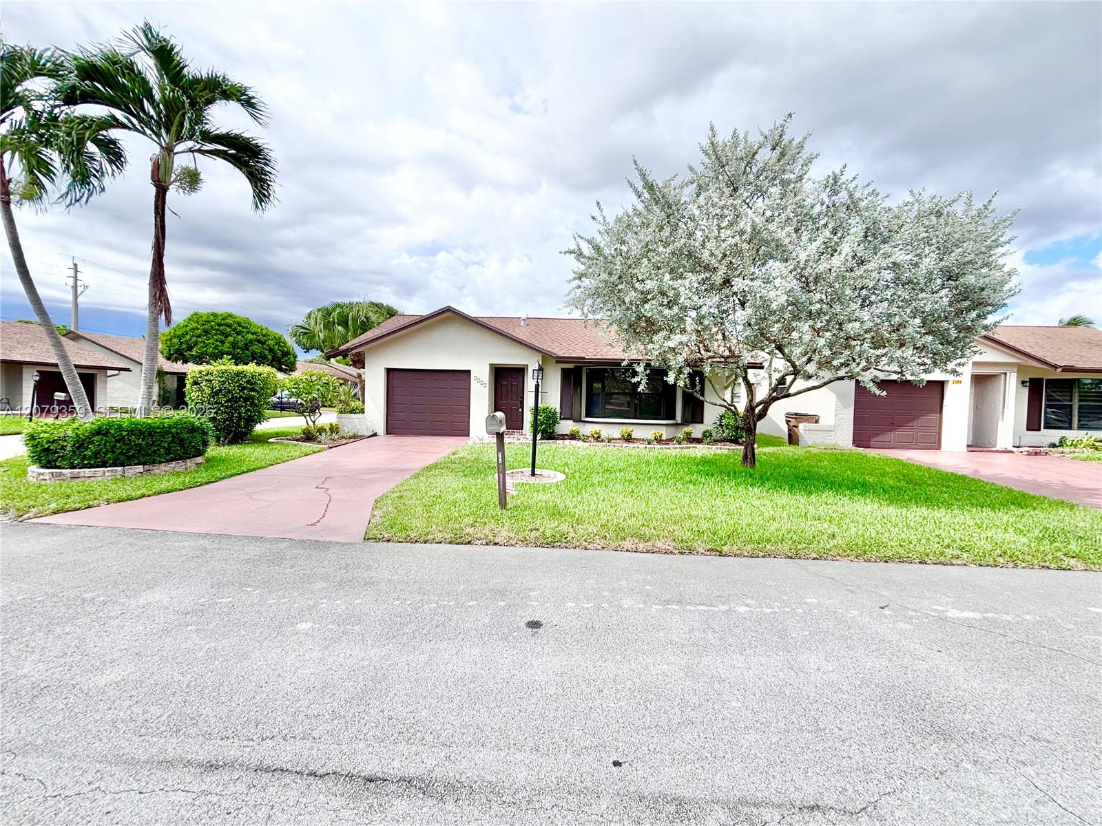 2377 SW 16 Dr, Deerfield Beach FL 33442