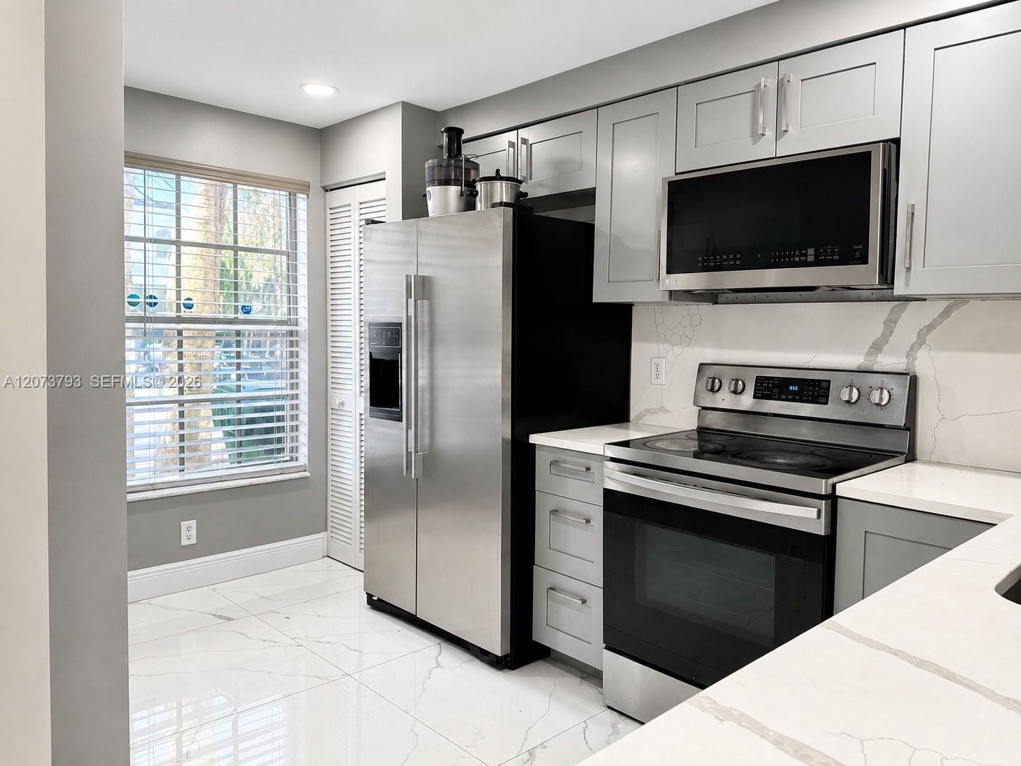 5512 Pageant Pl — Photo 2
