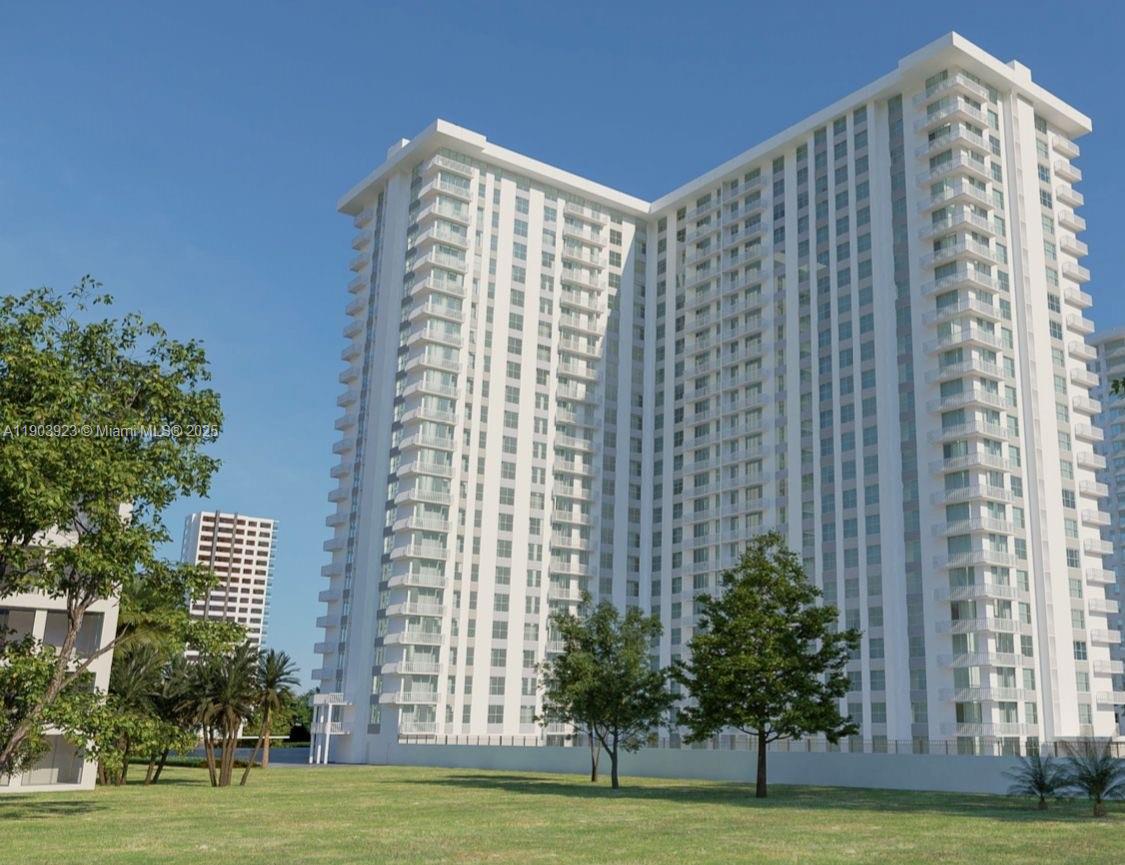 231 174th St # 3, Sunny Isles Beach FL 33160