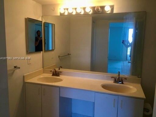 3300 NE 192nd St # 1210 — Photo 3