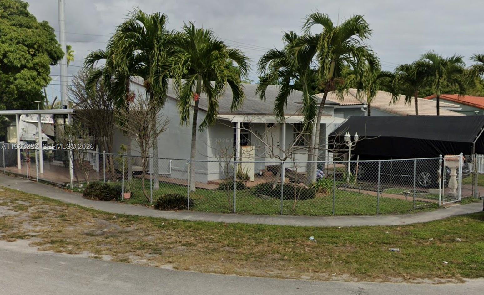 501 SE 1st St, Hialeah FL 33010