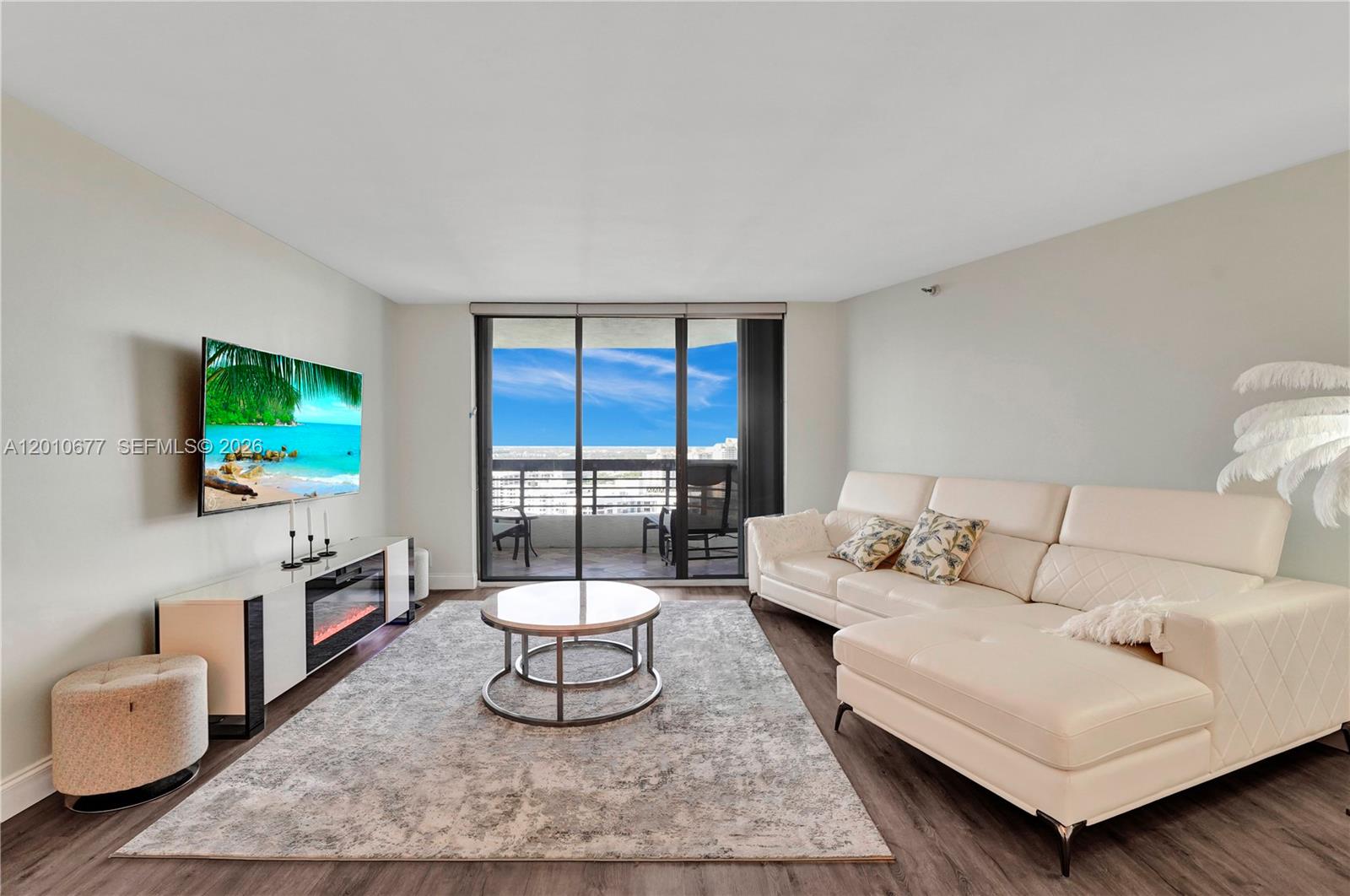 3500 Mystic Pointe Dr # 3302, Aventura FL 33180