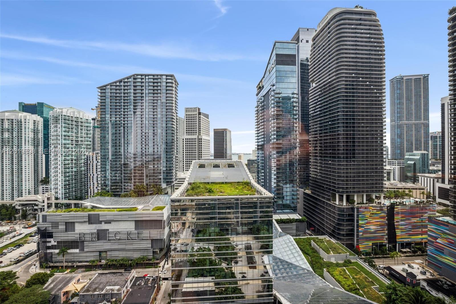 88 SW 7th St # 2111, Miami FL 33130