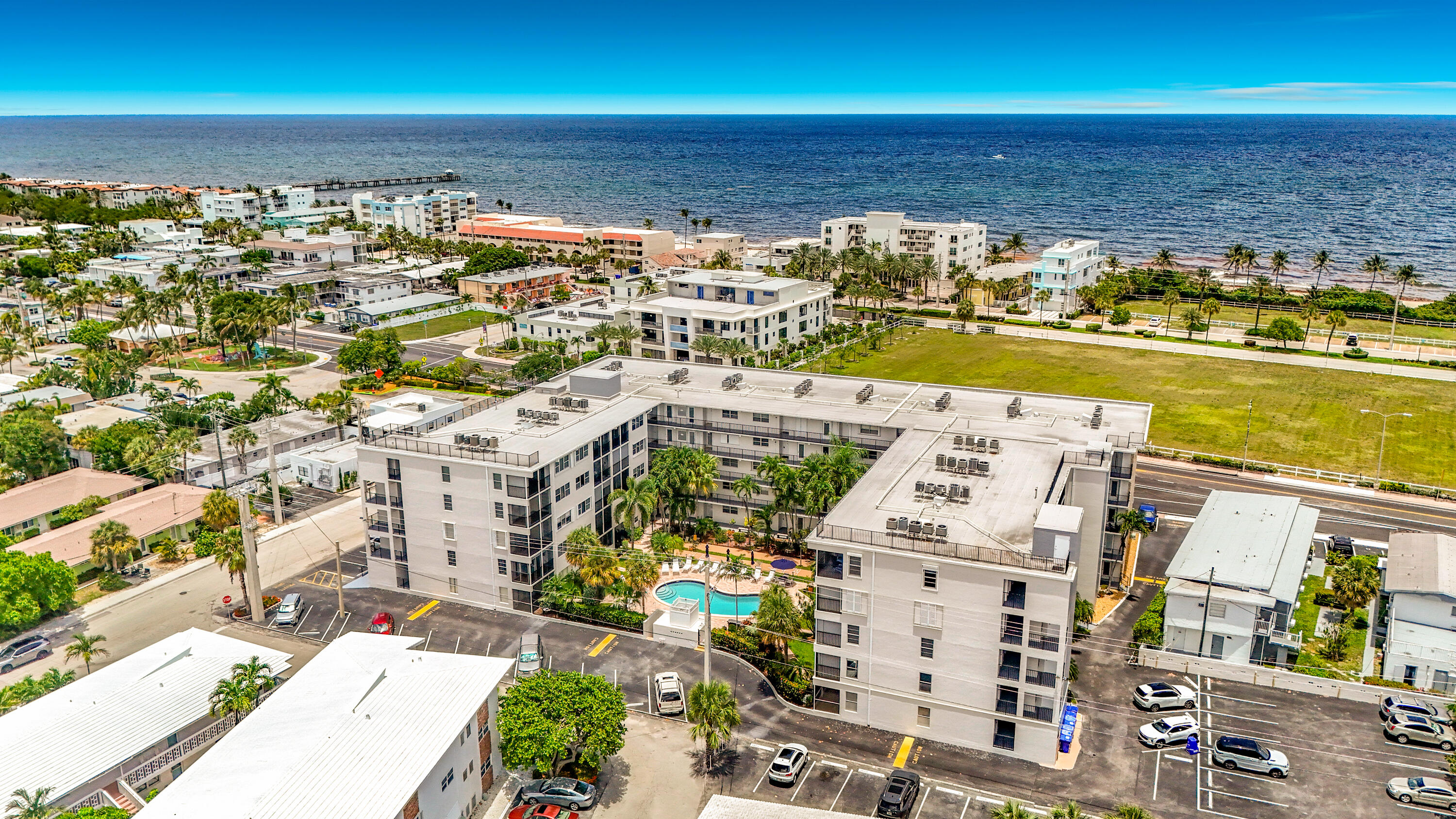 4117 Bougainvilla Drive # 207, Lauderdale By The Sea FL 33308