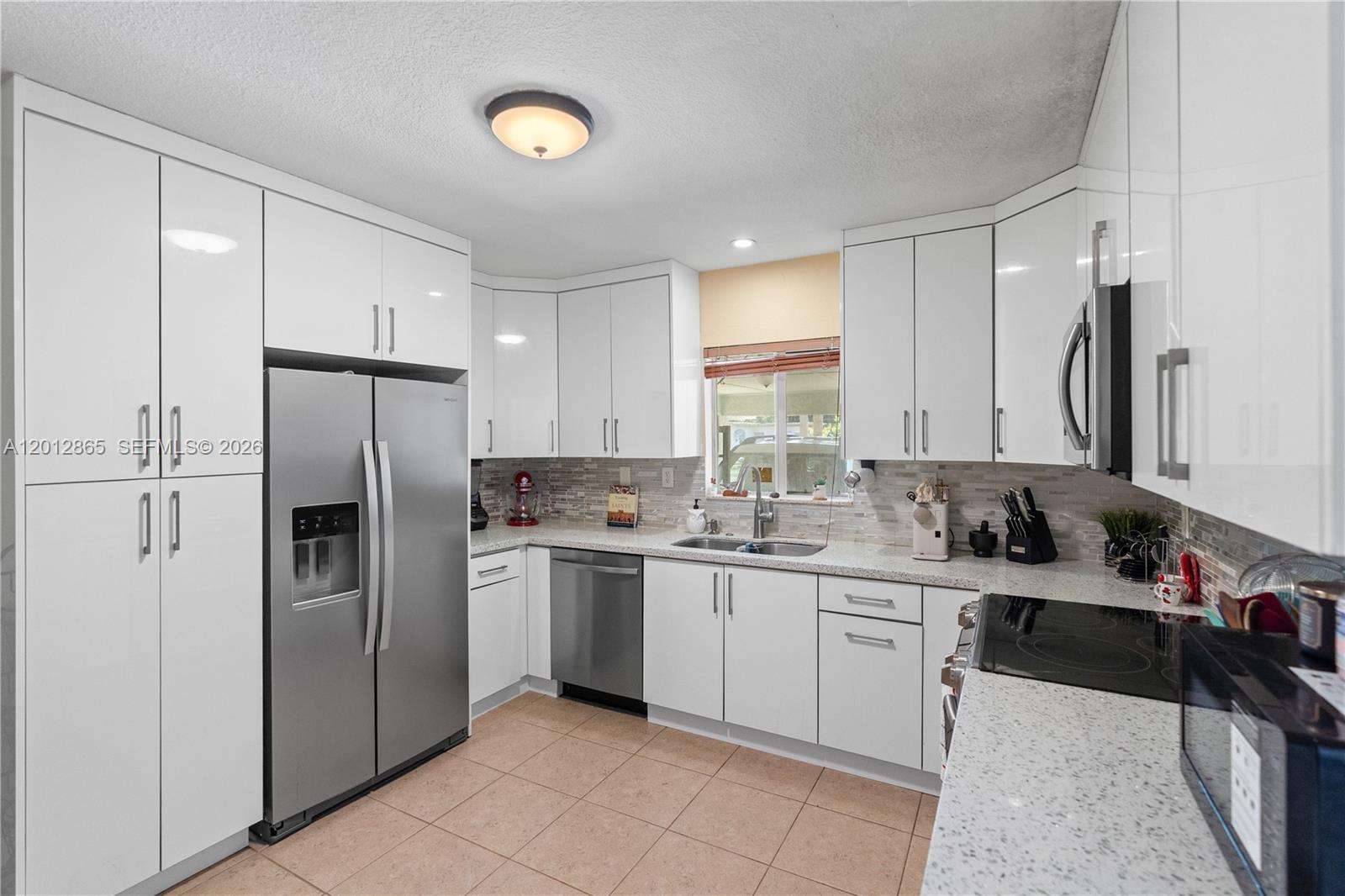 5300 NW 30th Pl, Miami FL 33142