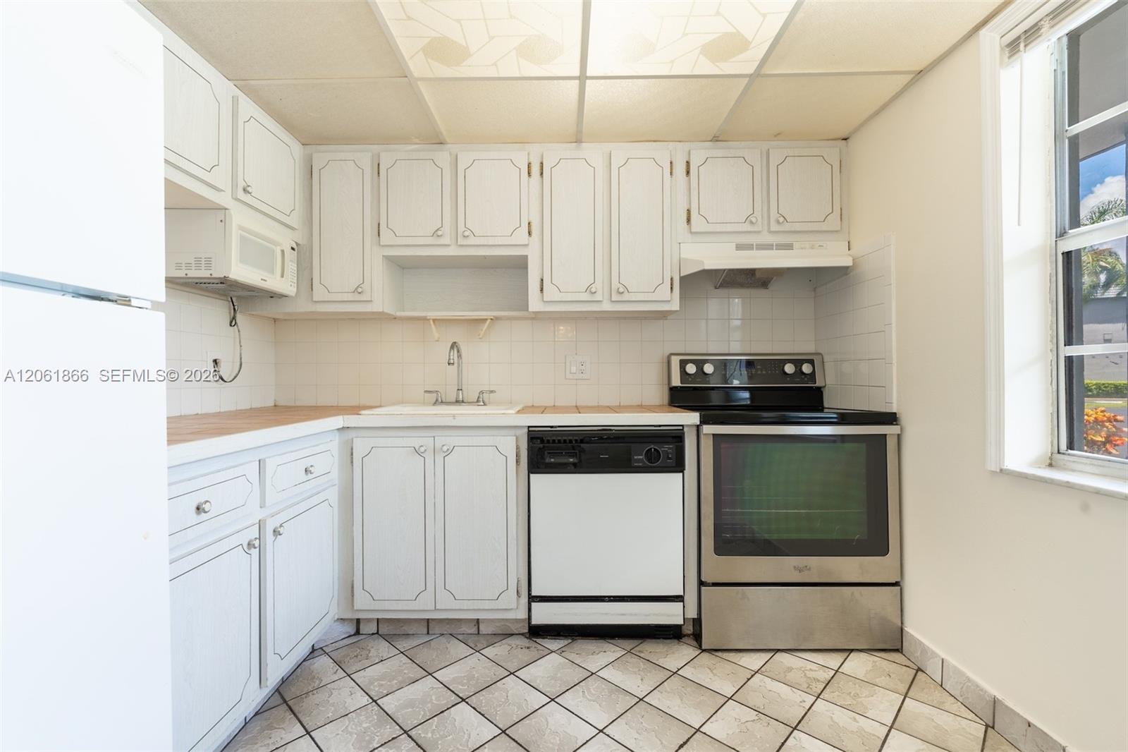 7877 Golf Cir Dr # 108 — Photo 3