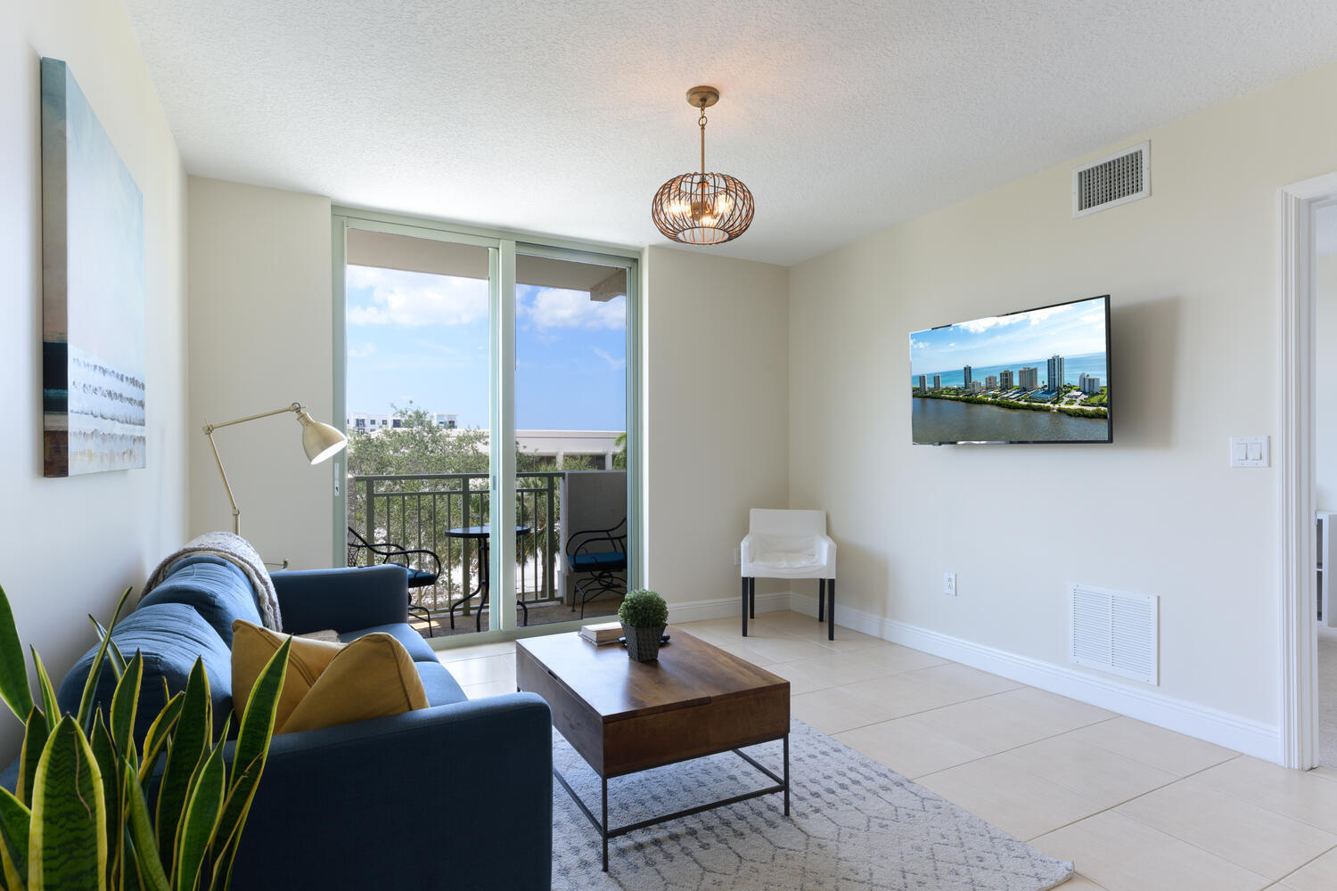 610 Clematis Street — Photo 3