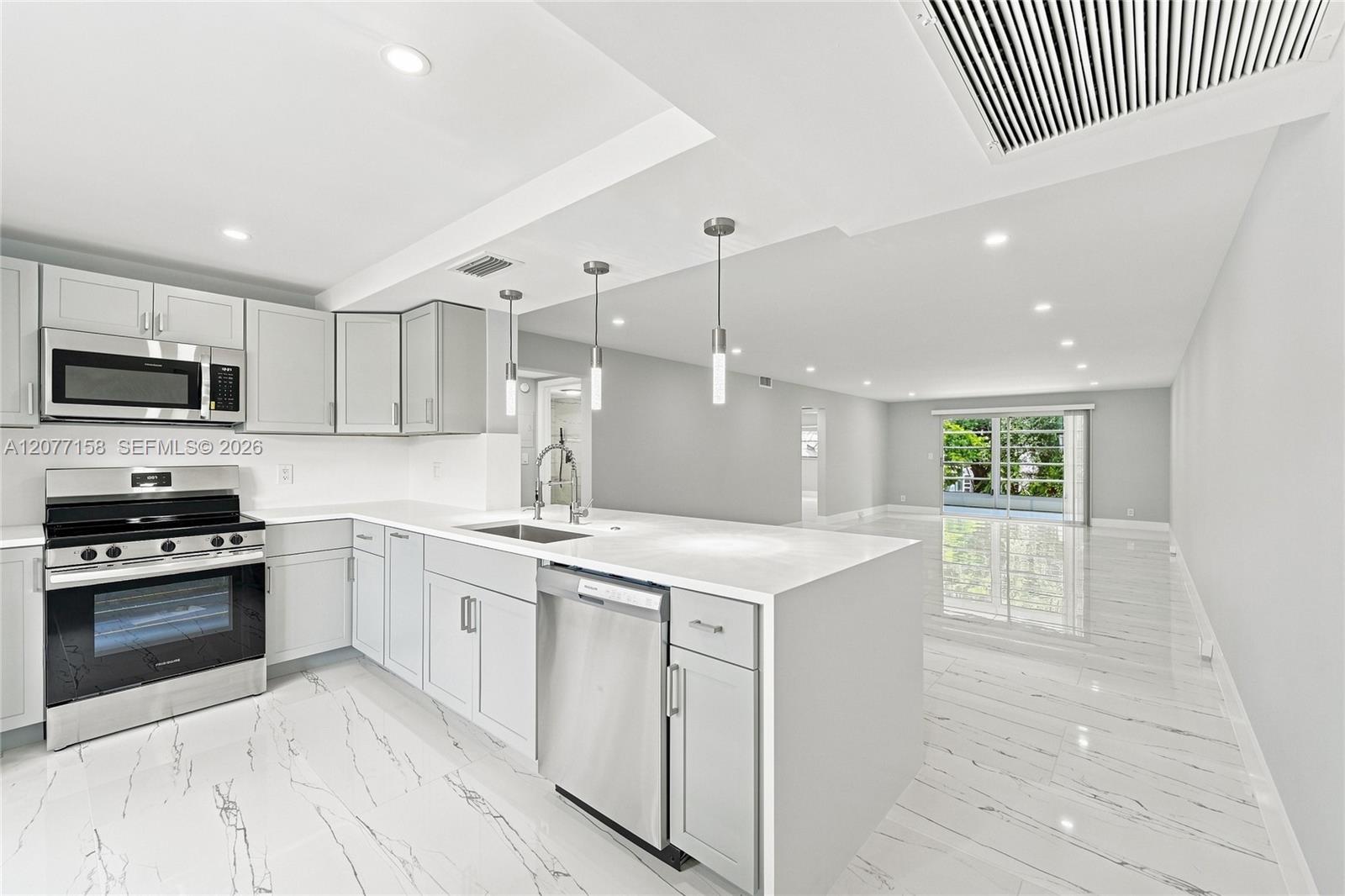 3304 Aruba Way # A2 — Photo 2