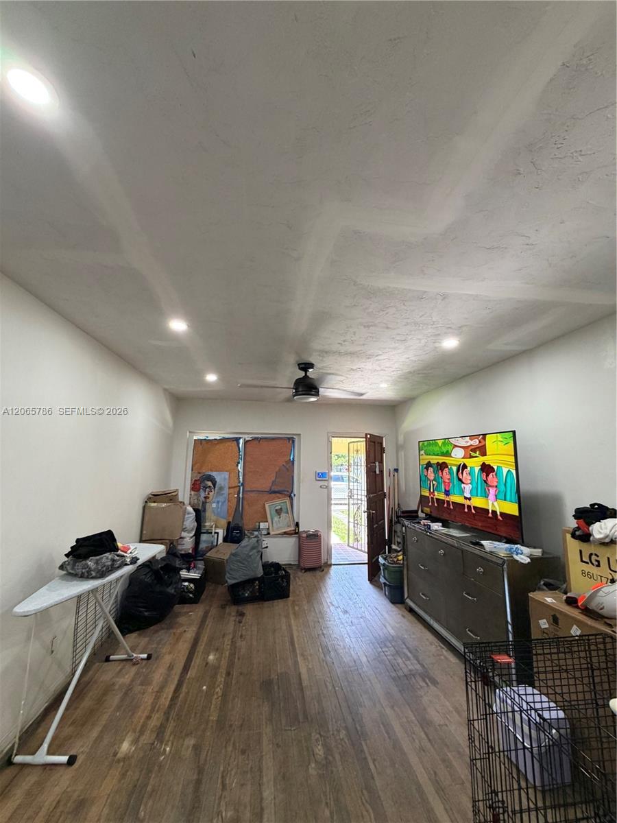5525 NW 5th Ct — Photo 3