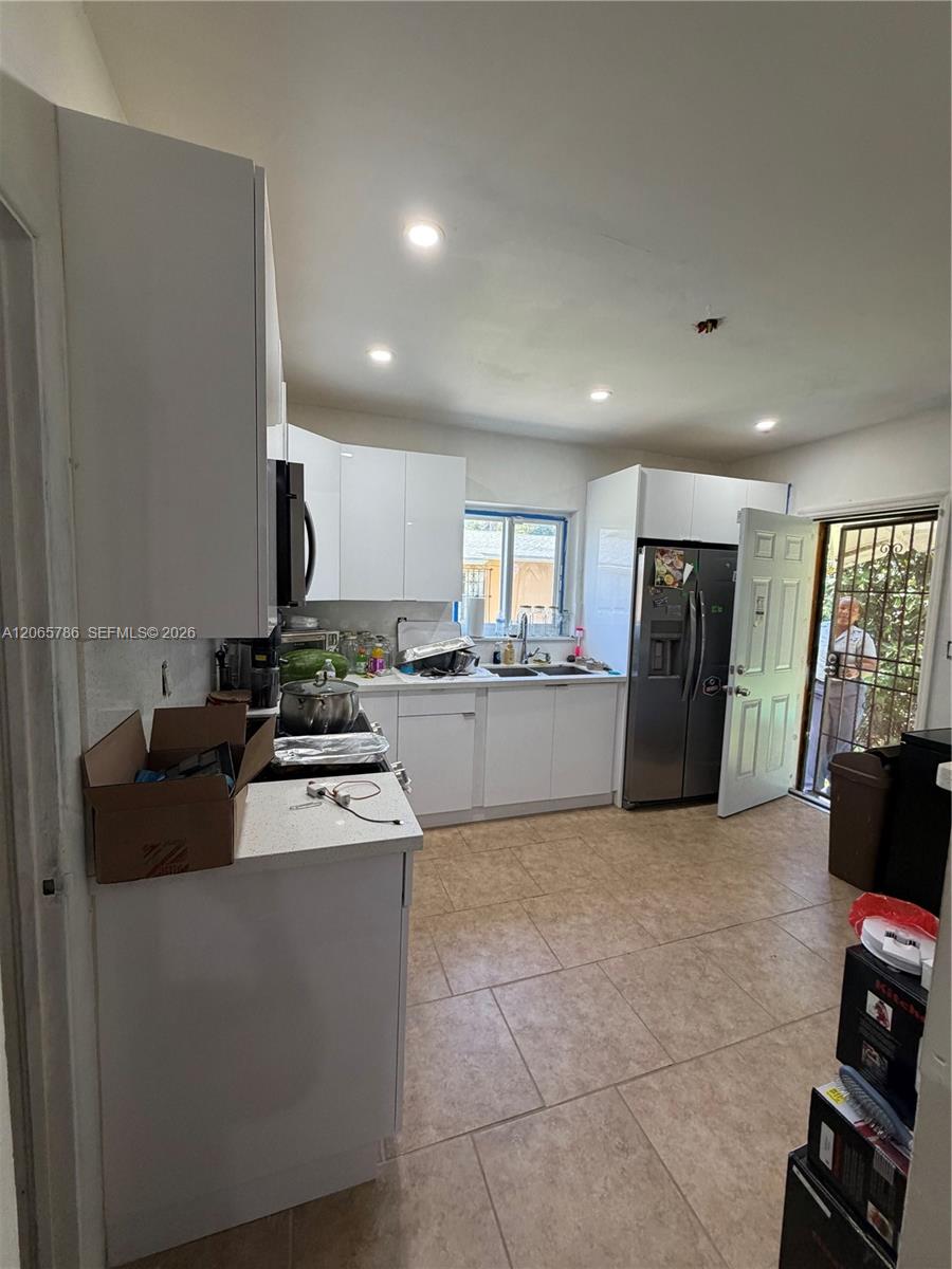 5525 NW 5th Ct — Photo 4