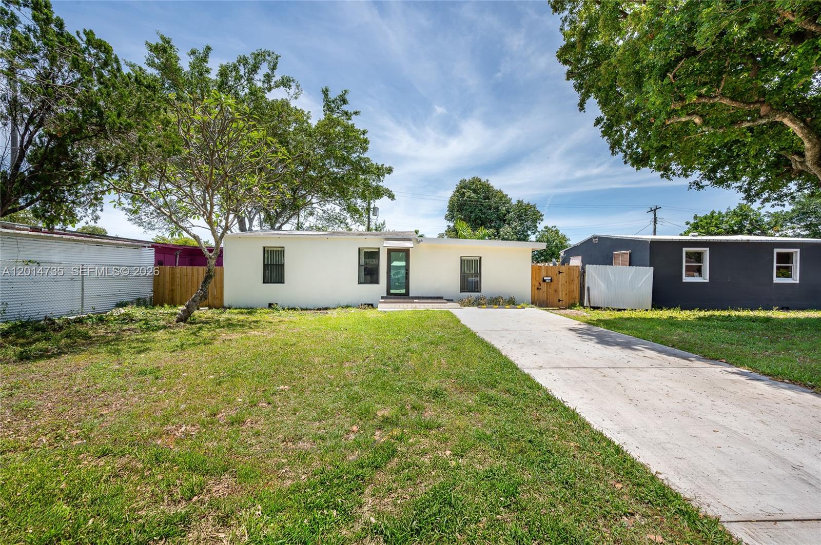 2106 Plunkett Ct, Hollywood FL 33020