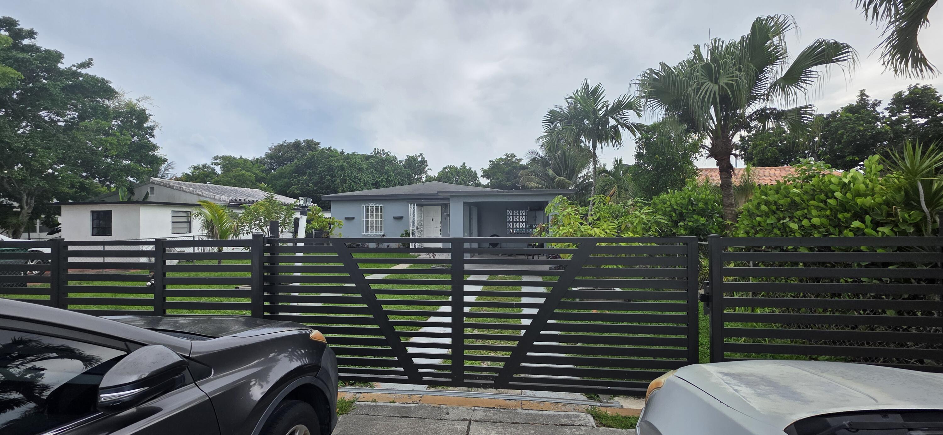 340 NW 117TH Street — Photo 2