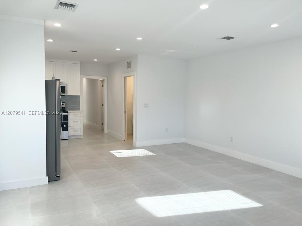 6331 SW 23rd St # 0 — Photo 5