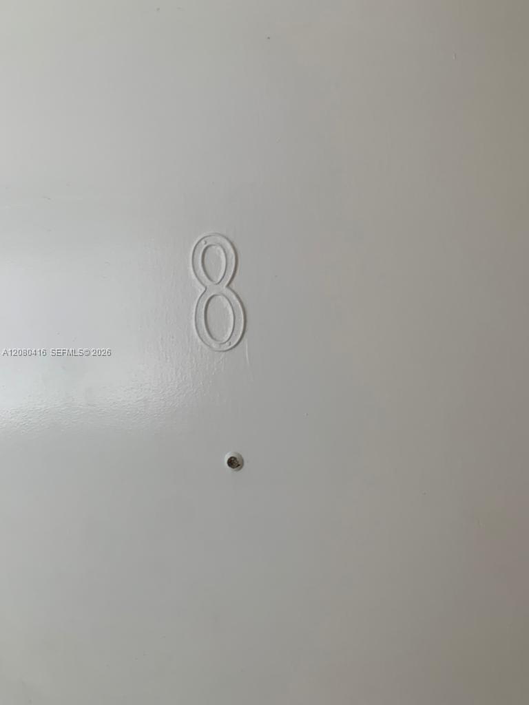 545 Michigan Ave # 8 — Photo 2
