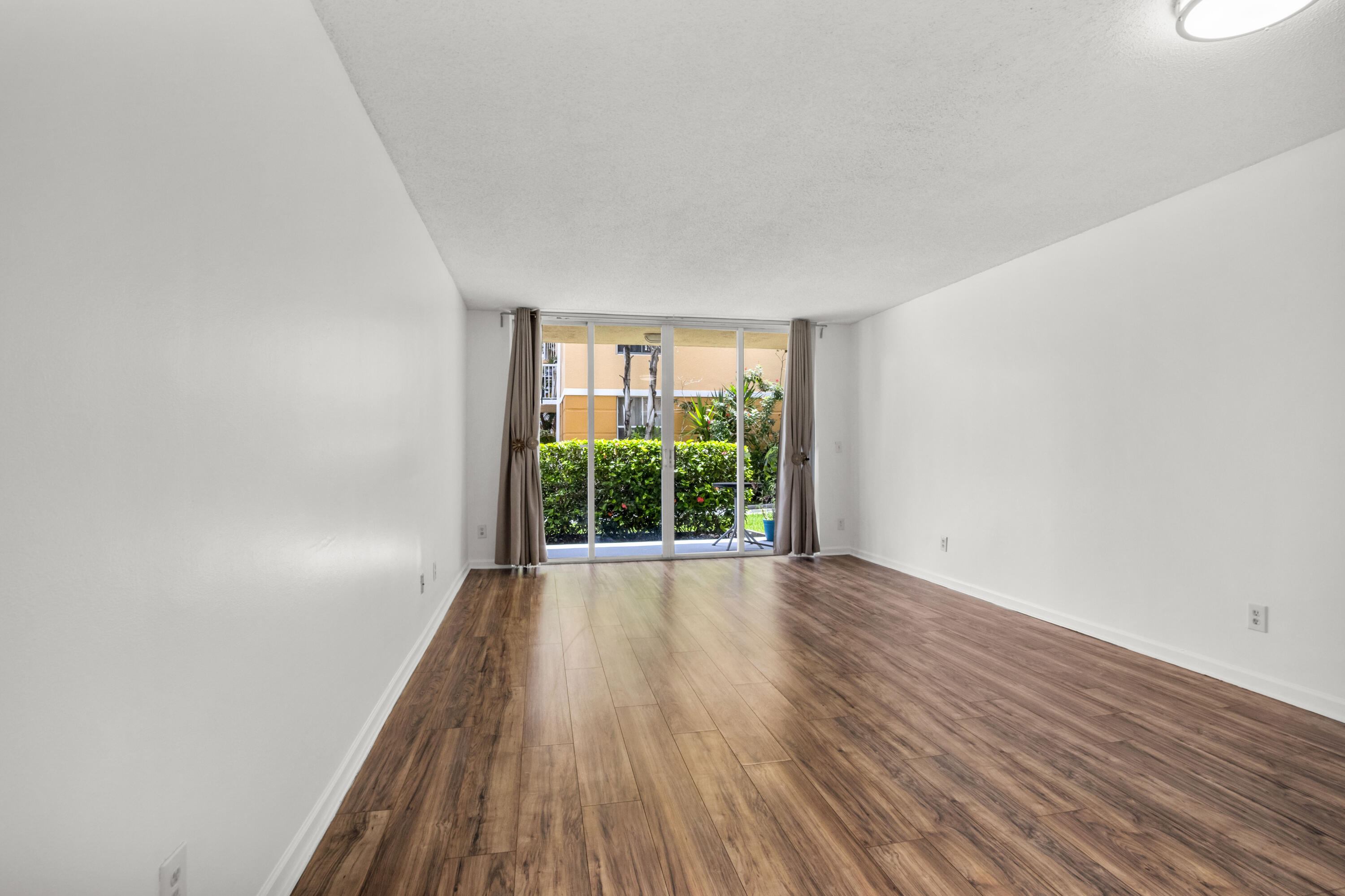 1341 SE 3RD Avenue # 112 — Photo 3