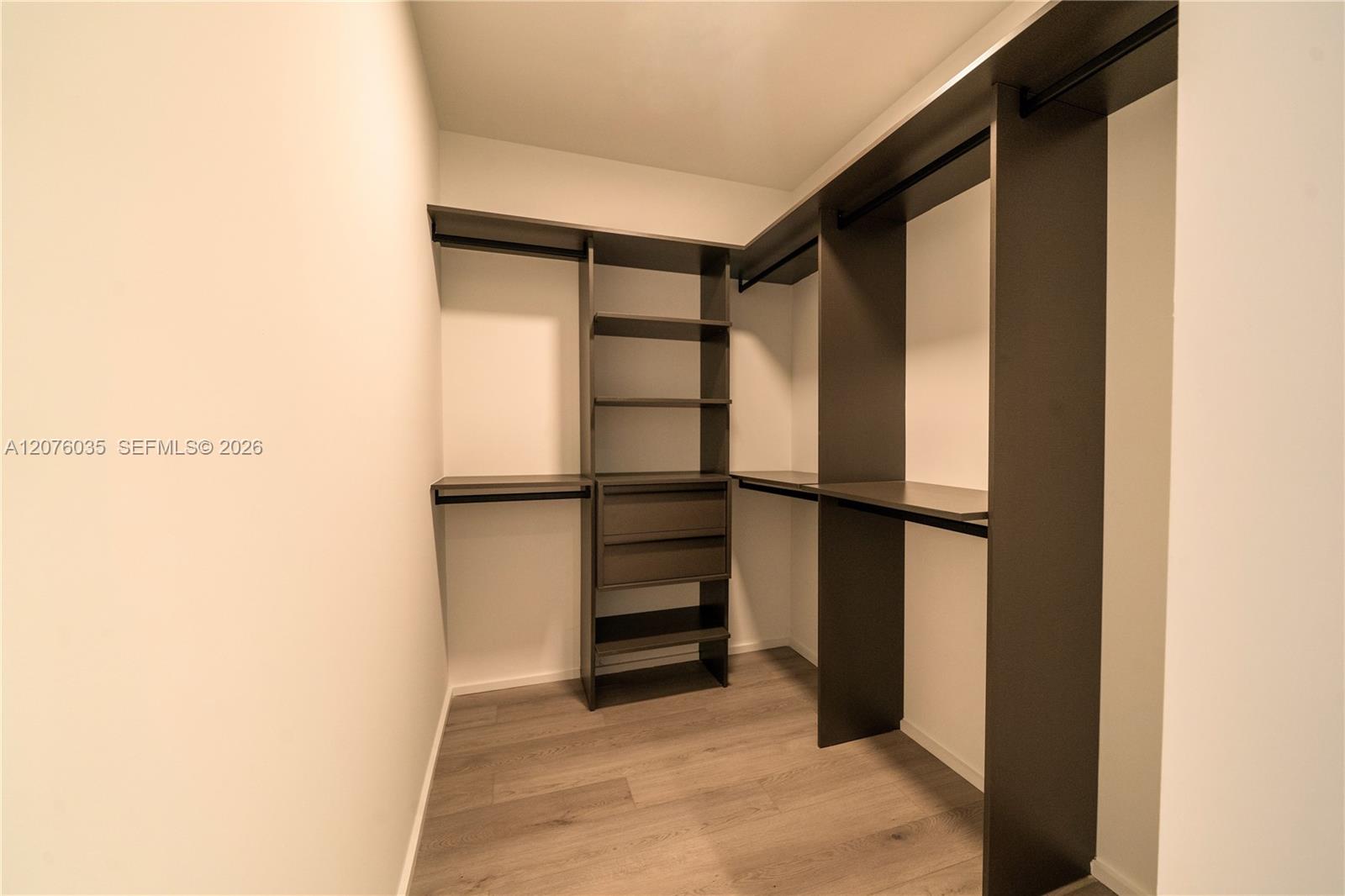 176 NW 25th St # 526 — Photo 4