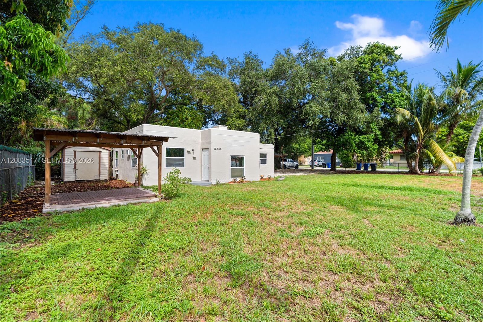 16860 NE 3rd Ct — Photo 4