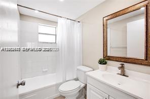 4841 NW 9th Dr # 4841 — Photo 4