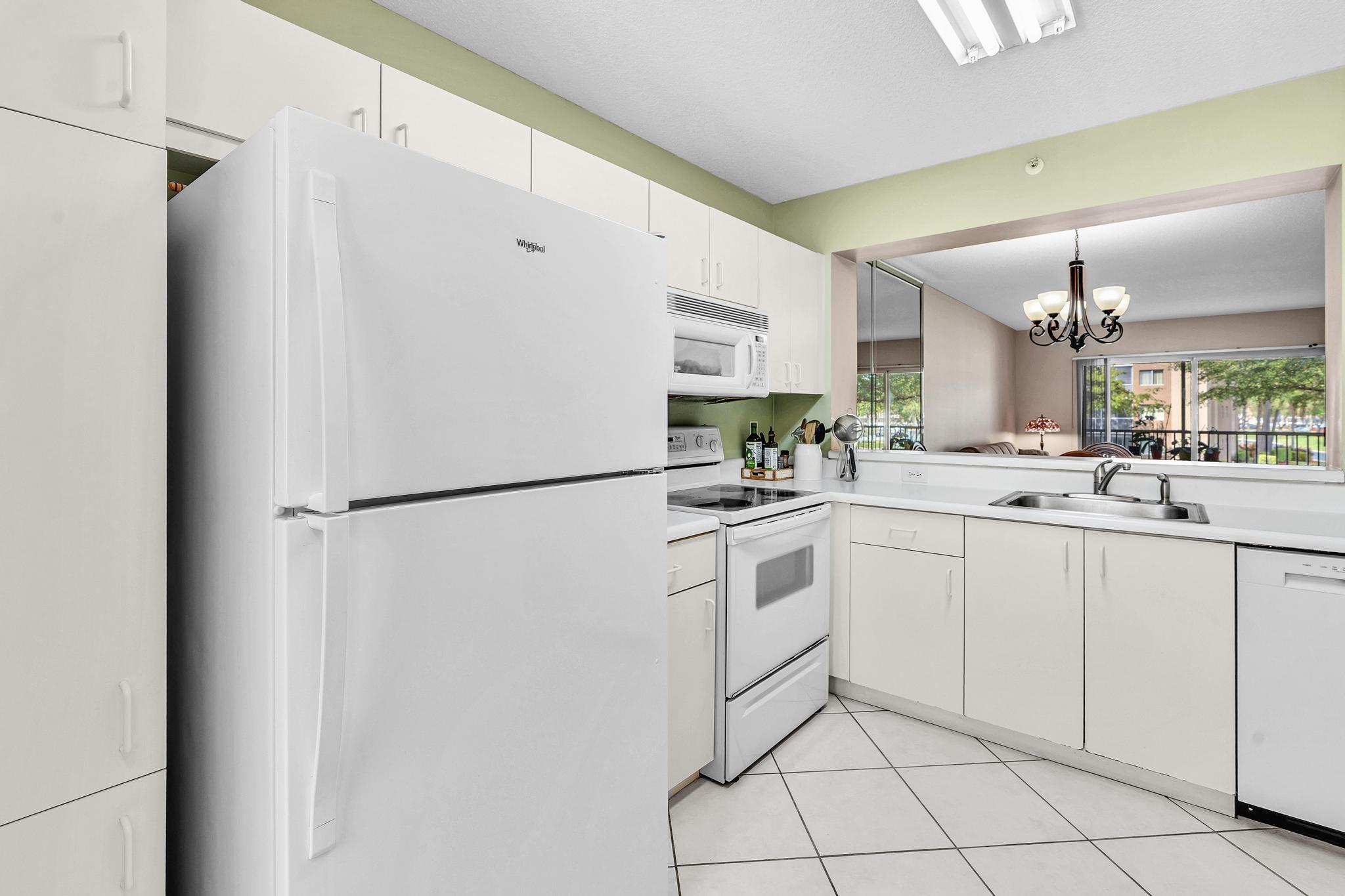 9537 Weldon Circle # I213 — Photo 4