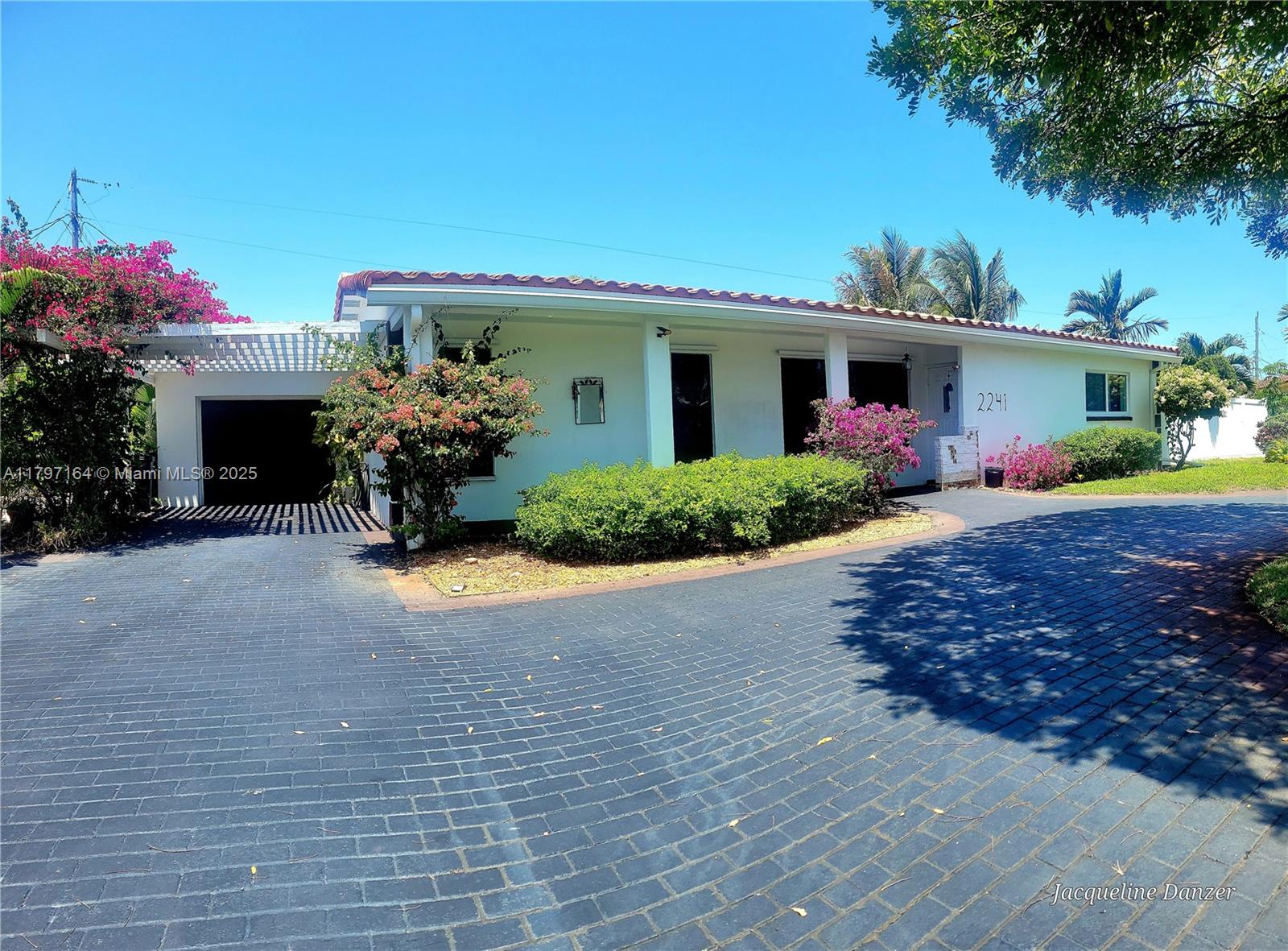 2241 NE 38th St # 0, Lighthouse Point FL 33064
